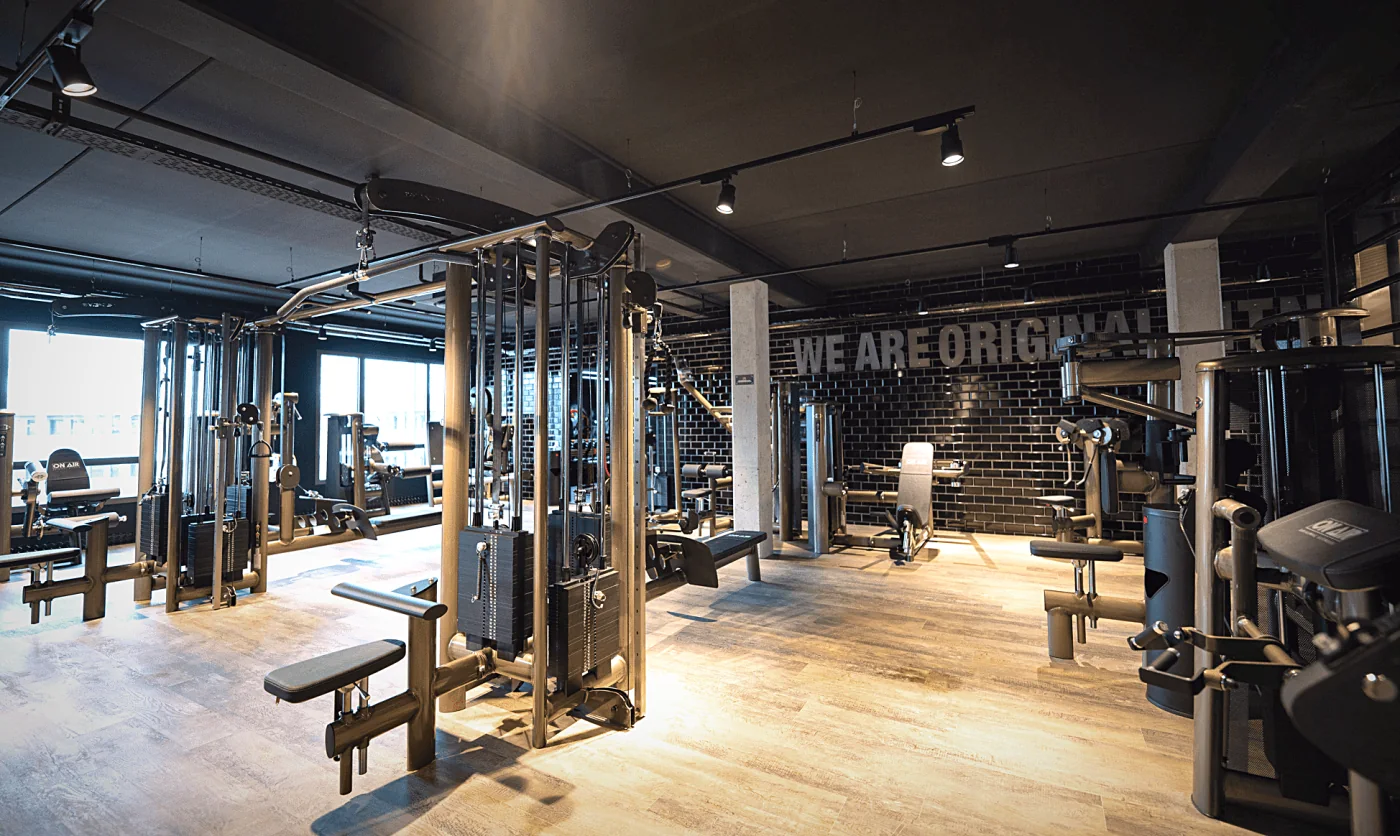 Plateau de musculation du club On Air Fitness La Pardieu